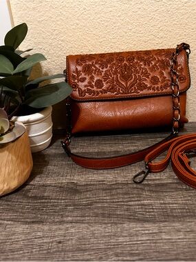 ***Sam and Hadley***Embroidered Floral Crossbody Bag in Brown